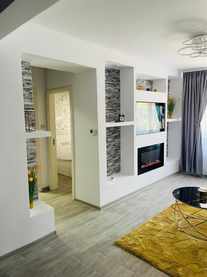 Timisoara Central Apartment New Parking !! ภายนอก รูปภาพ