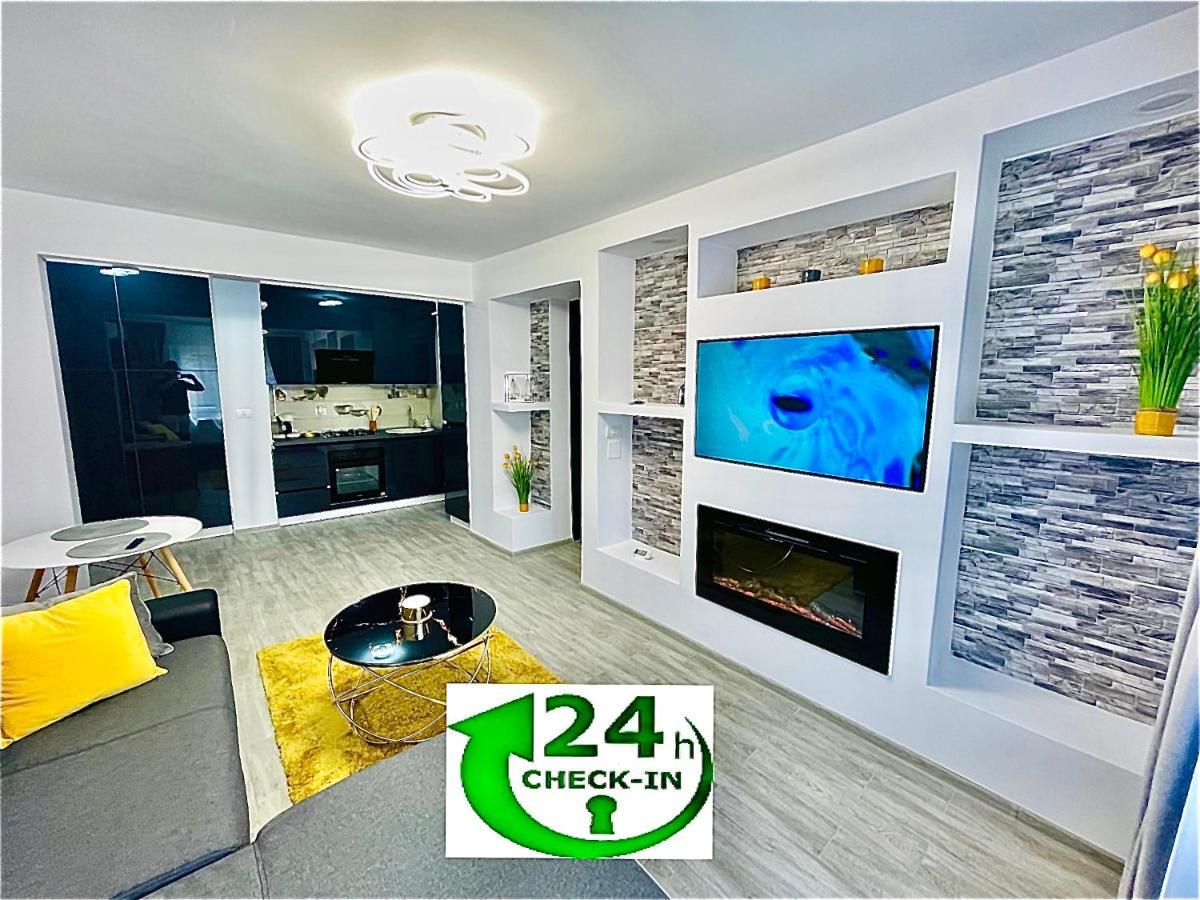 Timisoara Central Apartment New Parking !! ภายนอก รูปภาพ